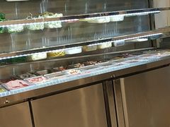 面包甜点陈列柜-袁记串串香(世欧王庄店)