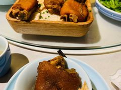 油炸猪肘-孔乙己酒家(虹桥路店)