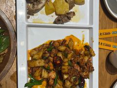 -隔壁老王·家常云南菜(花巷店)