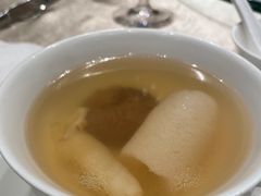 北菇花膠竹笙湯-镛记酒家