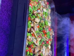 -蛙来哒(华隆步步高店)