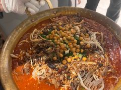 -张翻越·川渝冒菜·武汉黑鸭煲(城北万象城店)