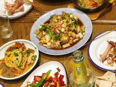 -二孃鸡爪爪(东风路总店)