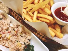 -百好乐宠物友好餐厅(朝外大街店)