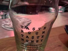 -TASTE ROOM Bar