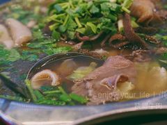 -谢老五跷脚牛肉·非遗传承店