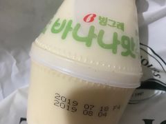 宾格瑞香蕉牛奶-多乐之日(和平伊势丹店)