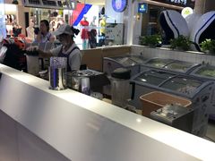 -一只酸奶牛(百联南岸上海城店)