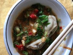 -濠轩阁特色生蚝火锅(水湾路店)