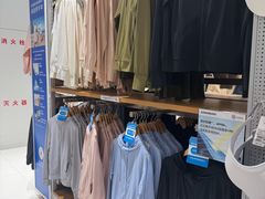 -优衣库(上海金桥国际商业广场店)