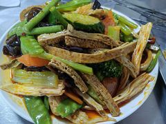 -佰运猪蹄(高陵店)