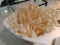 -左庭右院鲜牛肉火锅(浦江欢乐颂店)