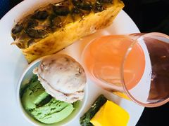-美食汇自助餐厅(兰州万达文华酒店)