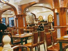 大堂-清真·玛丽亚新疆菜主题餐厅(浙江中路店)