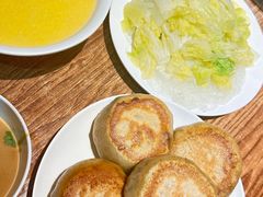 -清真吴记门钉肉饼·喜多利