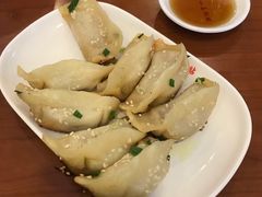 -小姜锅贴(凤凰街店)