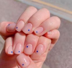 -悦指间美甲美睫