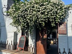 -出走咖啡·面包(宋庄店)