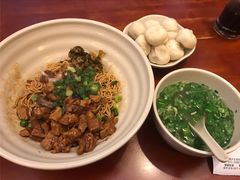 酱丁干挑面-佬钱湾仔(衣裳街店)