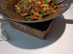 -费大厨辣椒炒肉(高铁吾悦广场店)