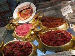 -成都你六姐·牛肉冒菜(城市集市合生汇店)