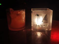 -TZ House音乐现场(来福士中心店)