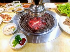 -牛信亭韩国料理·炭火烤肉(紫藤路店)