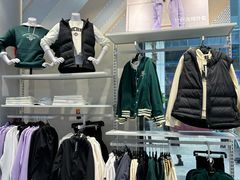 -观澜湖新城运动奥莱区