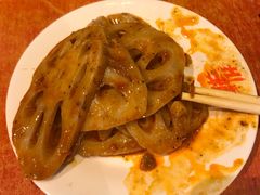 藕片-爆炸头阿姨小四川正宗川味小吃(无任何分店)