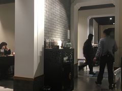 大堂-北平食府·北京烤鸭(北京西站六里桥店)