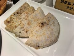 驼肉沙葱馅饼-格日勒阿妈蒙古厨房(新华广场店)