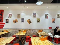 -柳州肥姨妈大骨螺蛳粉(曹路店)