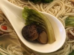 肉骨茶面-雅城香慧咖啡馆(常德路店)