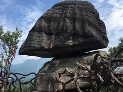 -梭布垭石林景区