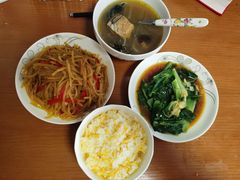 -爱月宝月嫂·育儿嫂