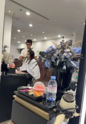 -SWANK SALON