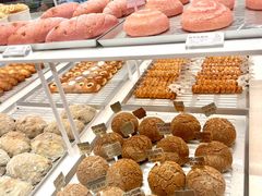 -好利来(上海长宁龙之梦店)