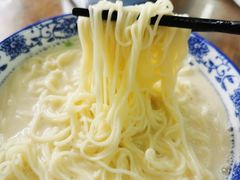 -雪琴面馆富安特色鱼汤面(城中花园店)