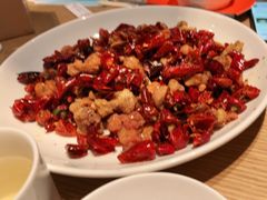 辣子鸡-渝信川菜 · 川味家常菜(财富购物中心店)