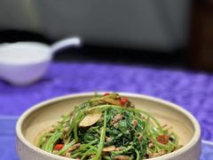-民间瓦缸煨汤館(嵩山路店)