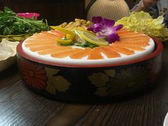 -醉美东江·三文鱼·烧鸡公