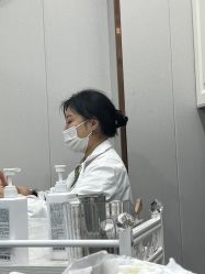 -苗方清颜专业祛痘·皮肤管理