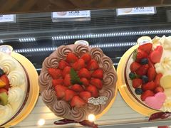 -花花卷卷·鲜食蛋糕(静安久光百货店)