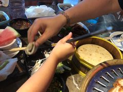 -三人行骨头王火锅(长寿店)