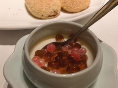 鲜果爆珠嫩豆腐花-小厨娘淮扬菜(天印大道店)