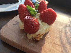 芝士奶油草莓华夫塔-娜娜家•Nana’Garden (福州道店)