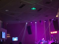 -TZ House音乐现场(来福士中心店)