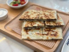 -MADO冰淇淋咖啡馆(淘金店)