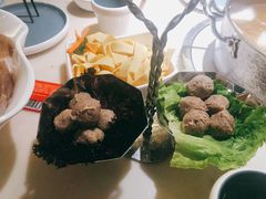 -左庭右院鲜牛肉火锅(浦江欢乐颂店)