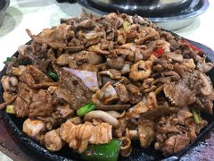 -标记美食新鲜猪杂(兴南大道店)